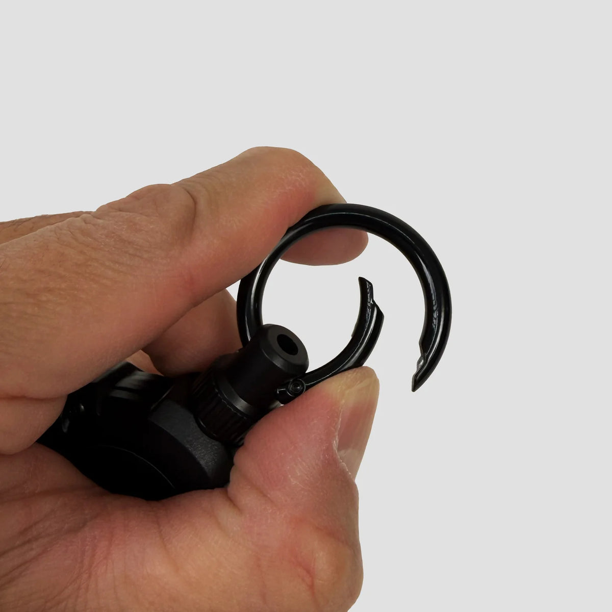 Code of Bell BASI[X]™ Nova Carabiner, Black