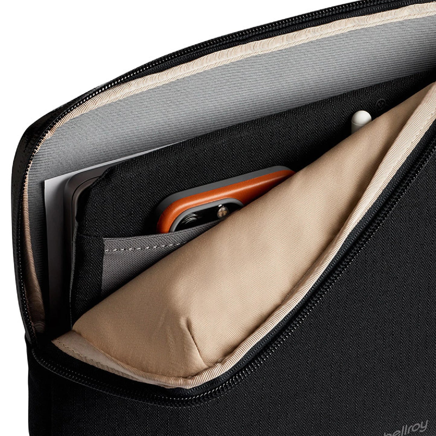 Bellroy Laptop Caddy 16”, Black