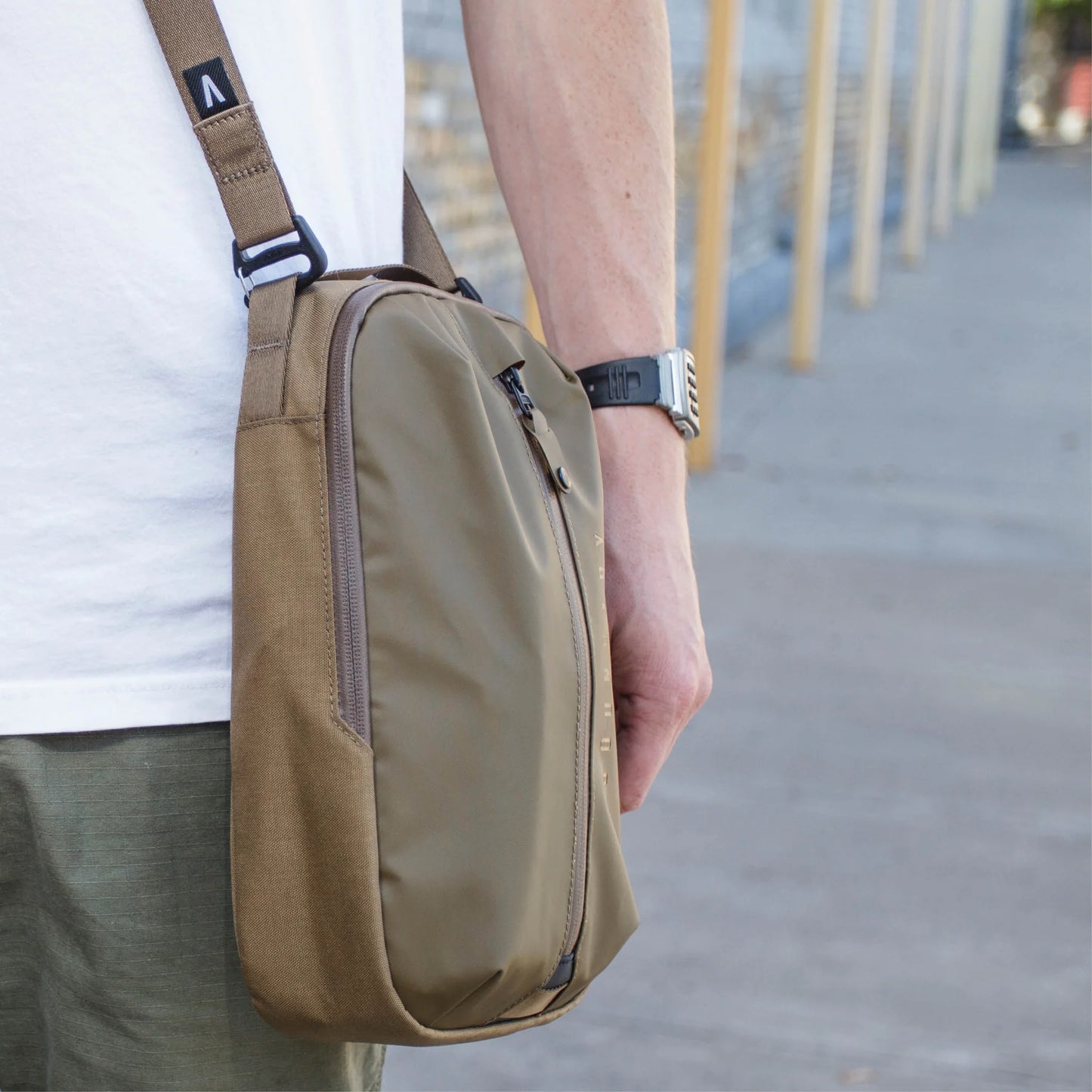 Boundary Supply AUX Compartment, Hymassa Tan