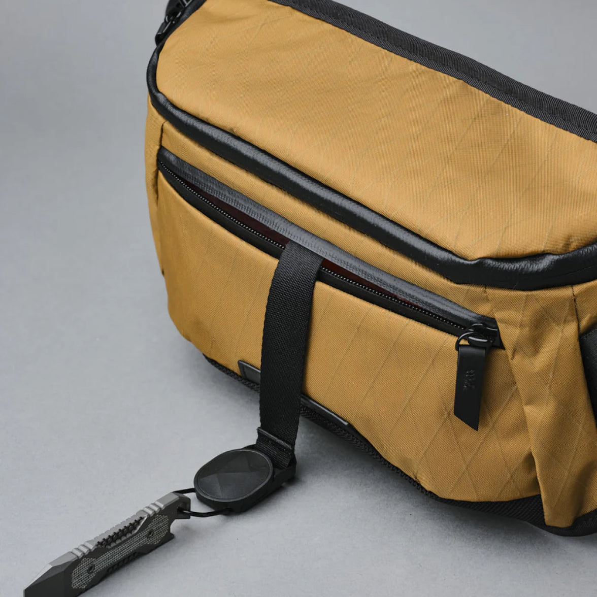 ALPAKA Bravo Sling Mini V2 X-Pac® VX21, Coyote Brown