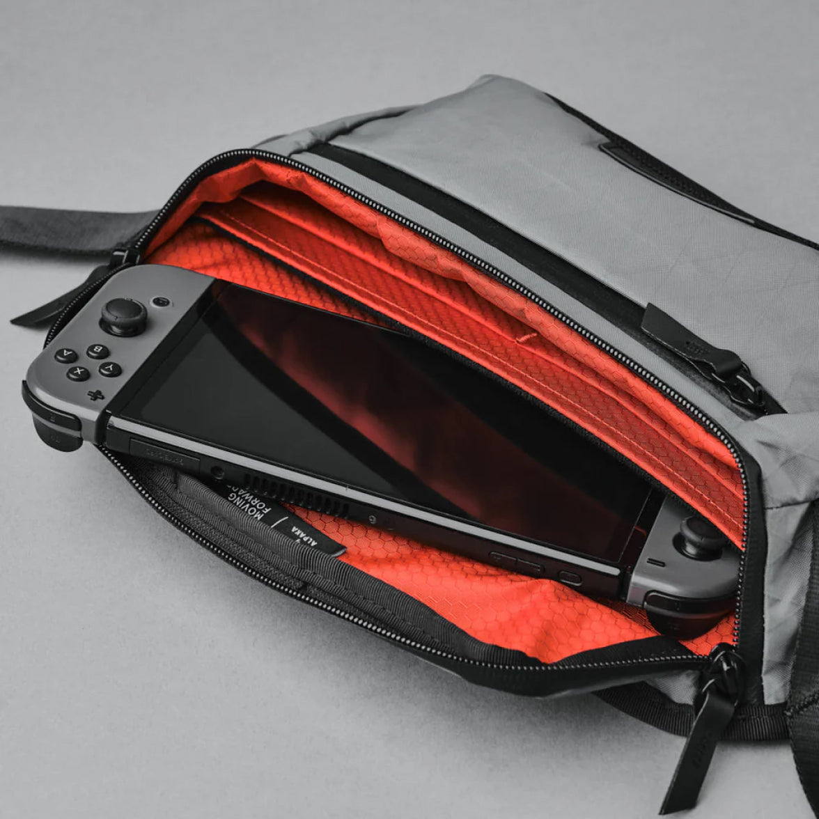 ALPAKA Bravo Sling Mini V2 X-Pac® VX21, Slate Grey