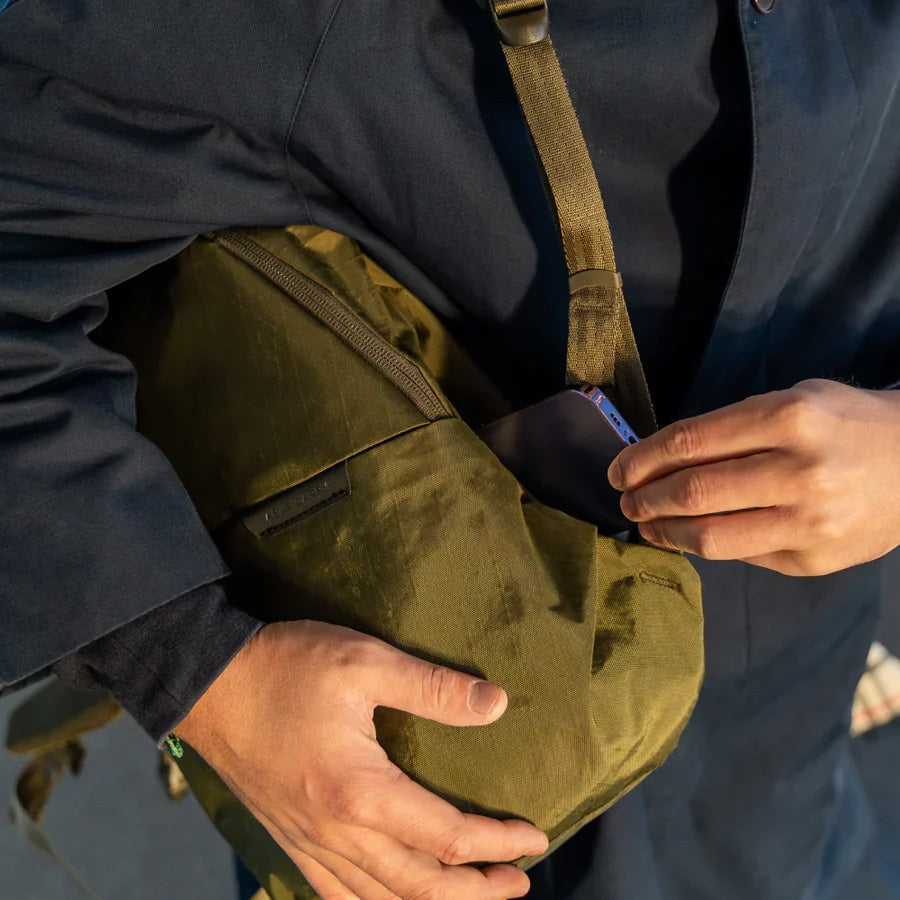 Able Carry Thirteen Daybag 13L, Ripstop Black