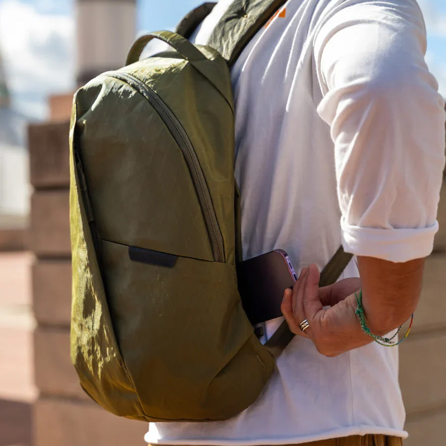Able Carry Thirteen Daybag 13L, Ripstop Black