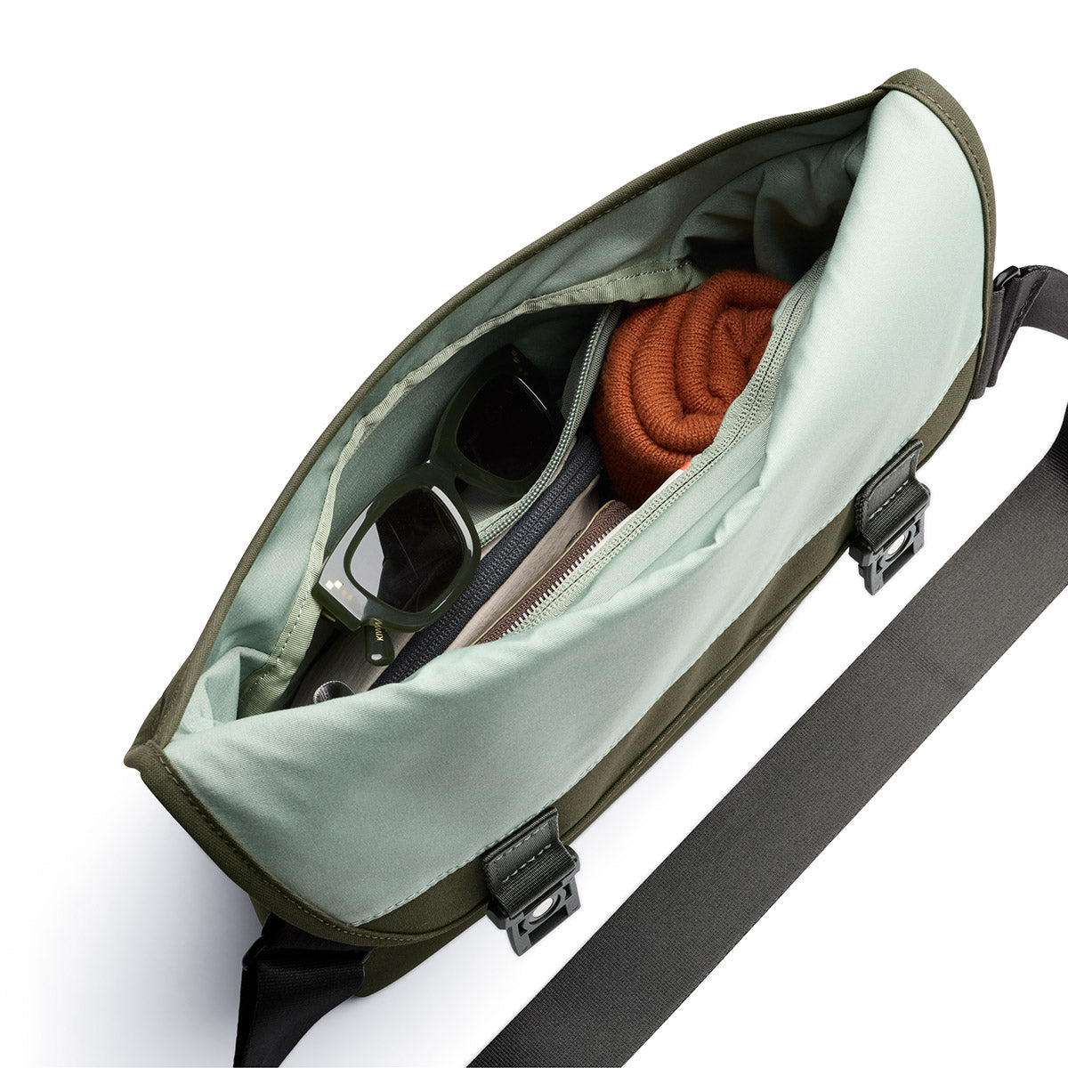 Bellroy Classic Messenger 6L, Olive