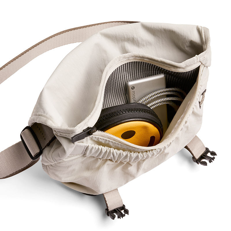 Bellroy Cinch Mini Messenger 6L, Oat