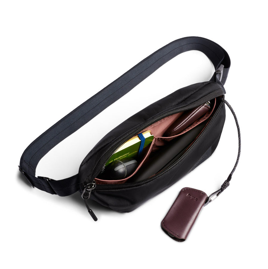 Bellroy Laneway Belt Bag 2L, Ink