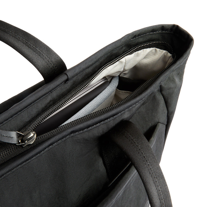 Bellroy Tokyo Wonder Tote 15L, Raven