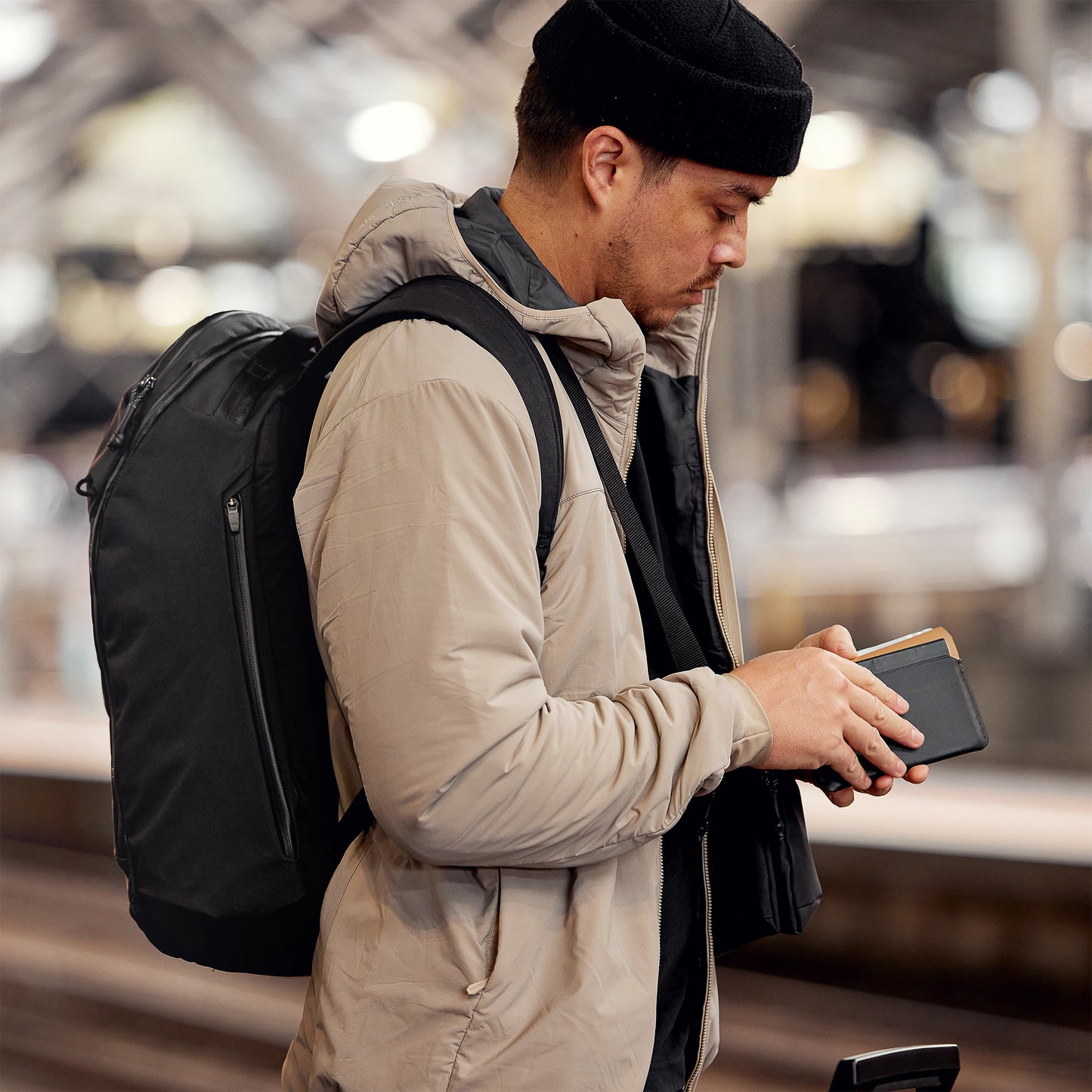 Bellroy Venture Travel Pack 26L, Jet Black