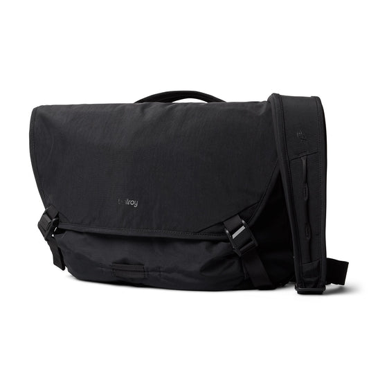 Bellroy Venture Messenger 16”, Black
