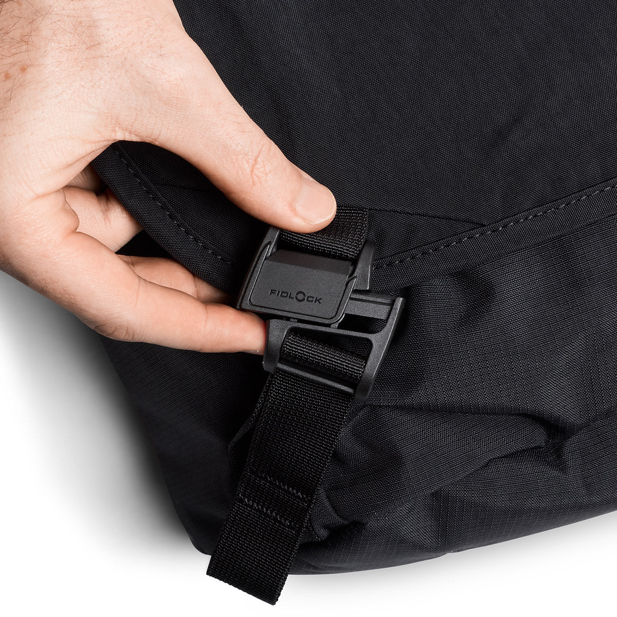 Bellroy Venture Messenger 16”, Black