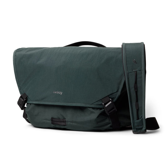 Bellroy Venture Messenger 16”, Deep Ocean