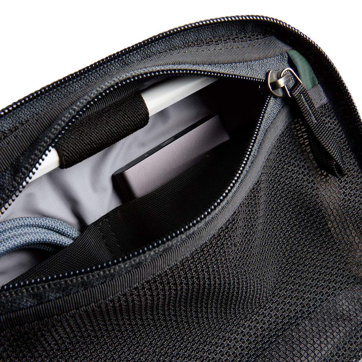 Bellroy Lite Tech Kit, Spruce