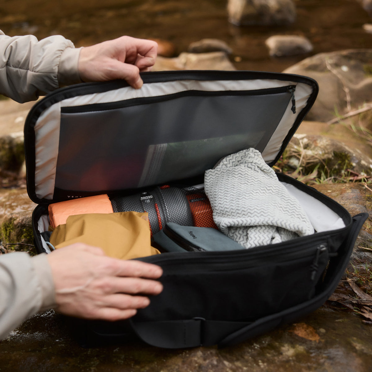 Bellroy Venture Grab Pack, Deep Ocean