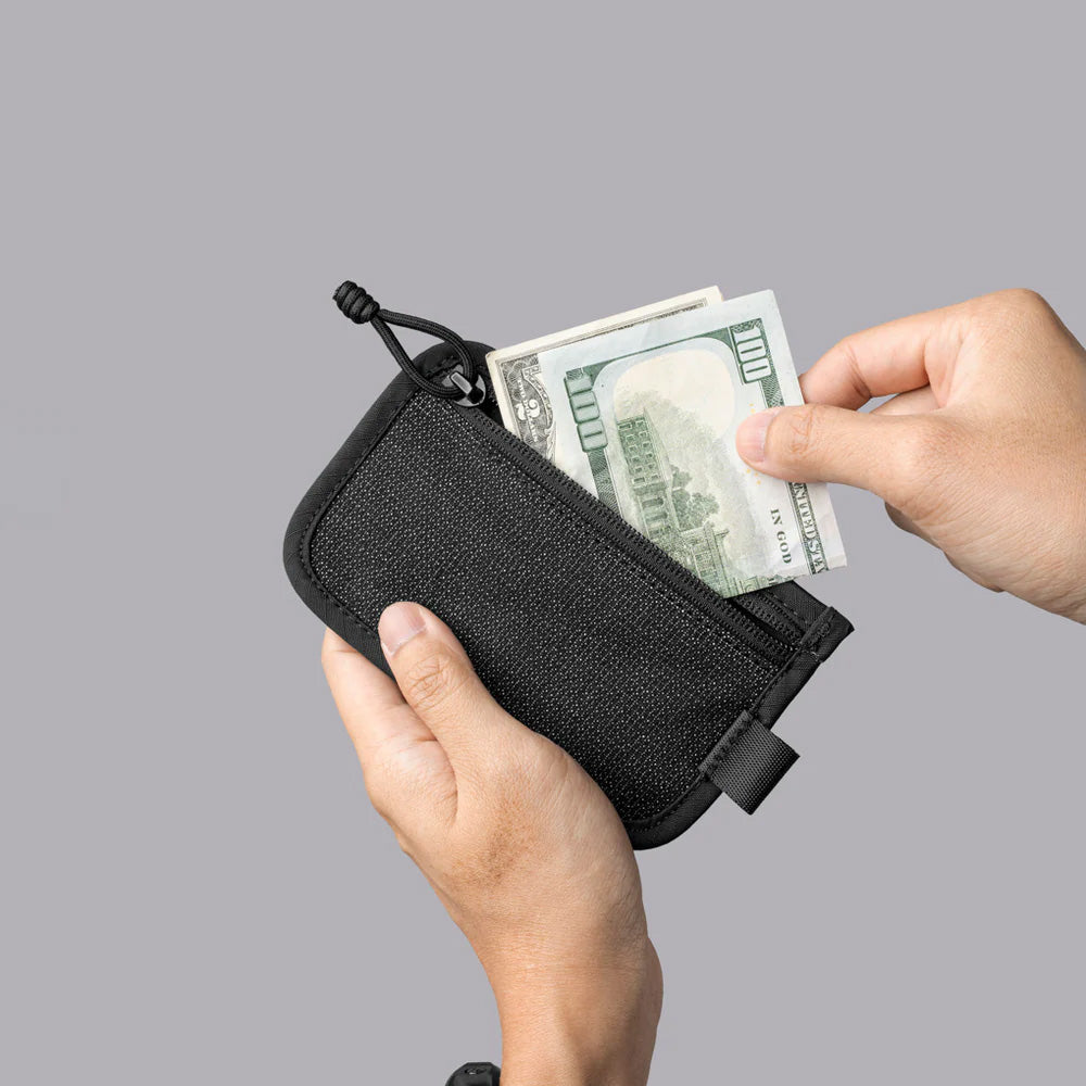 ALPAKA Stash Pouch Axoflux 210D, Black