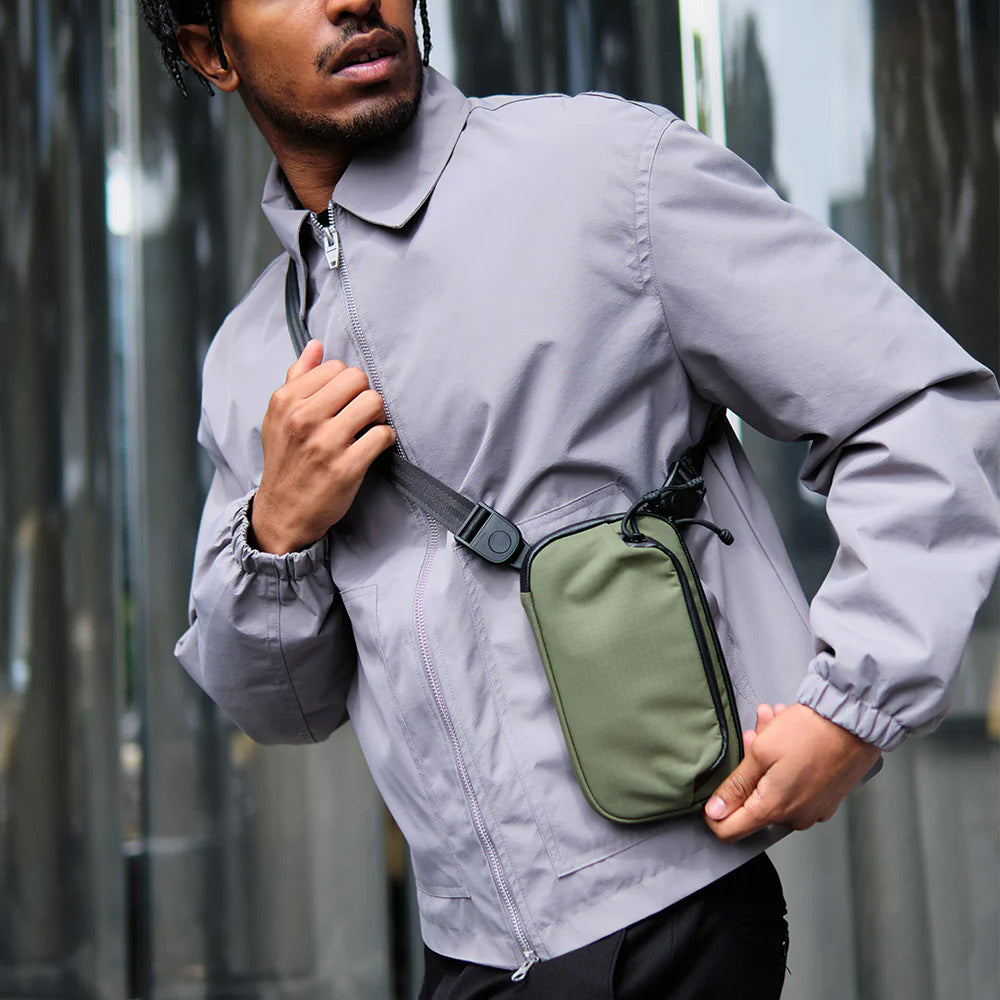 ALPAKA Bravo Passport Pouch Axoflux 210D, Green