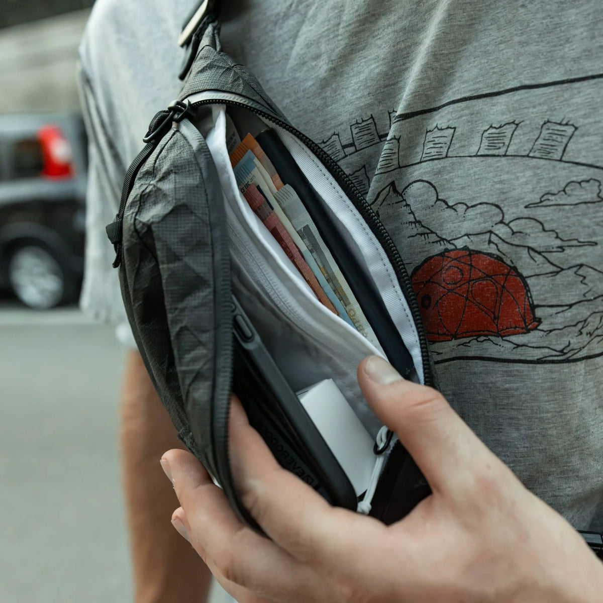 EVERGOODS Civic Access Sling 1L, Black Magic ULTRA 200X