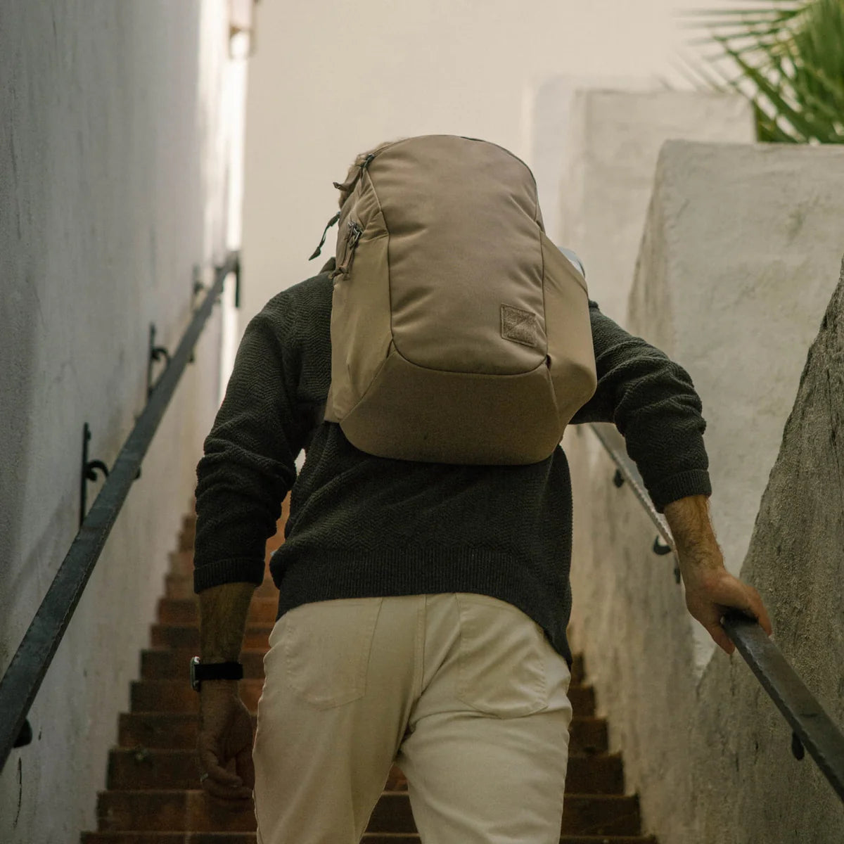 EVERGOODS Civic Half Zip 22L (V3), Fossil Brown