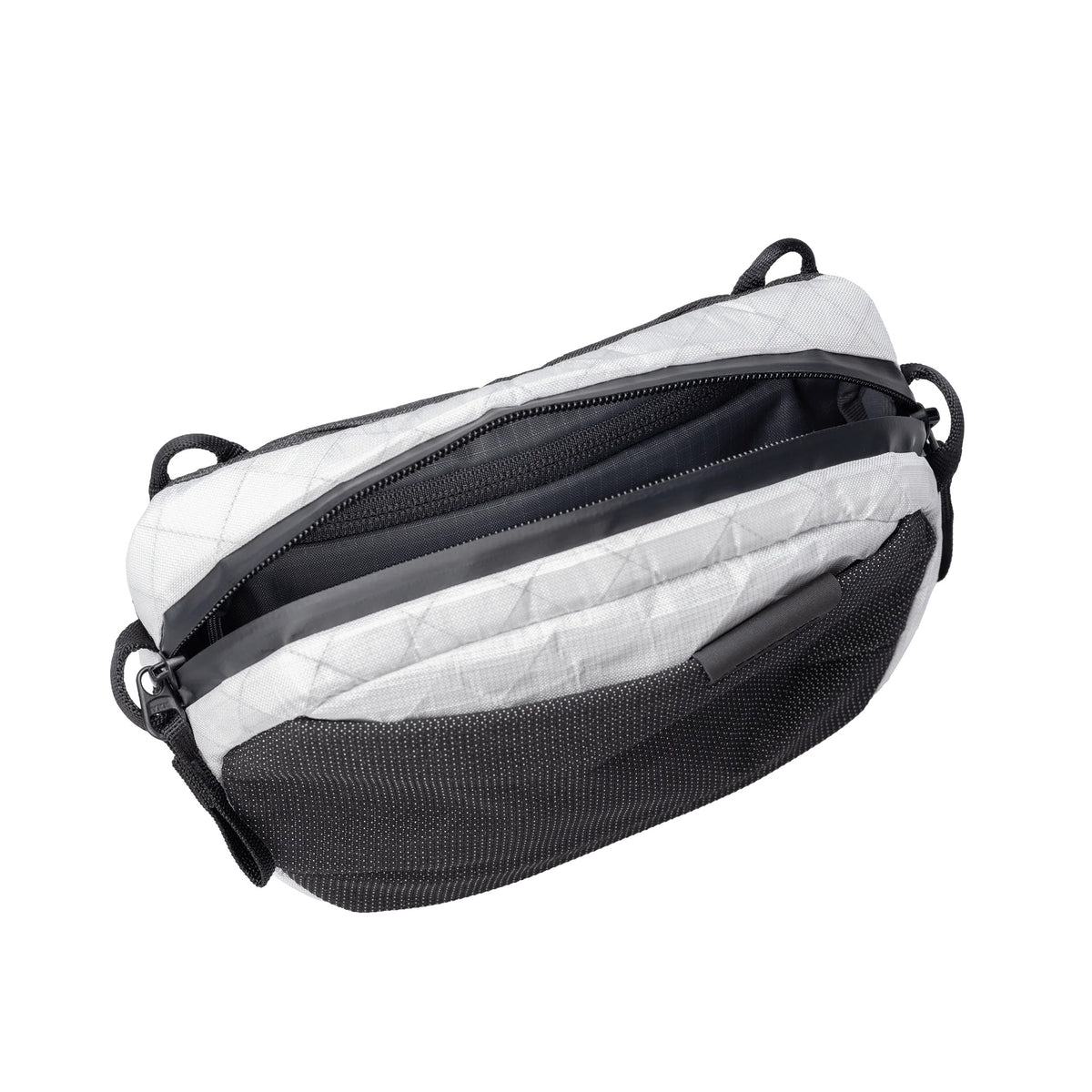 Able Carry Core Sling Mini 1.5L, Ultra Panda (200X)
