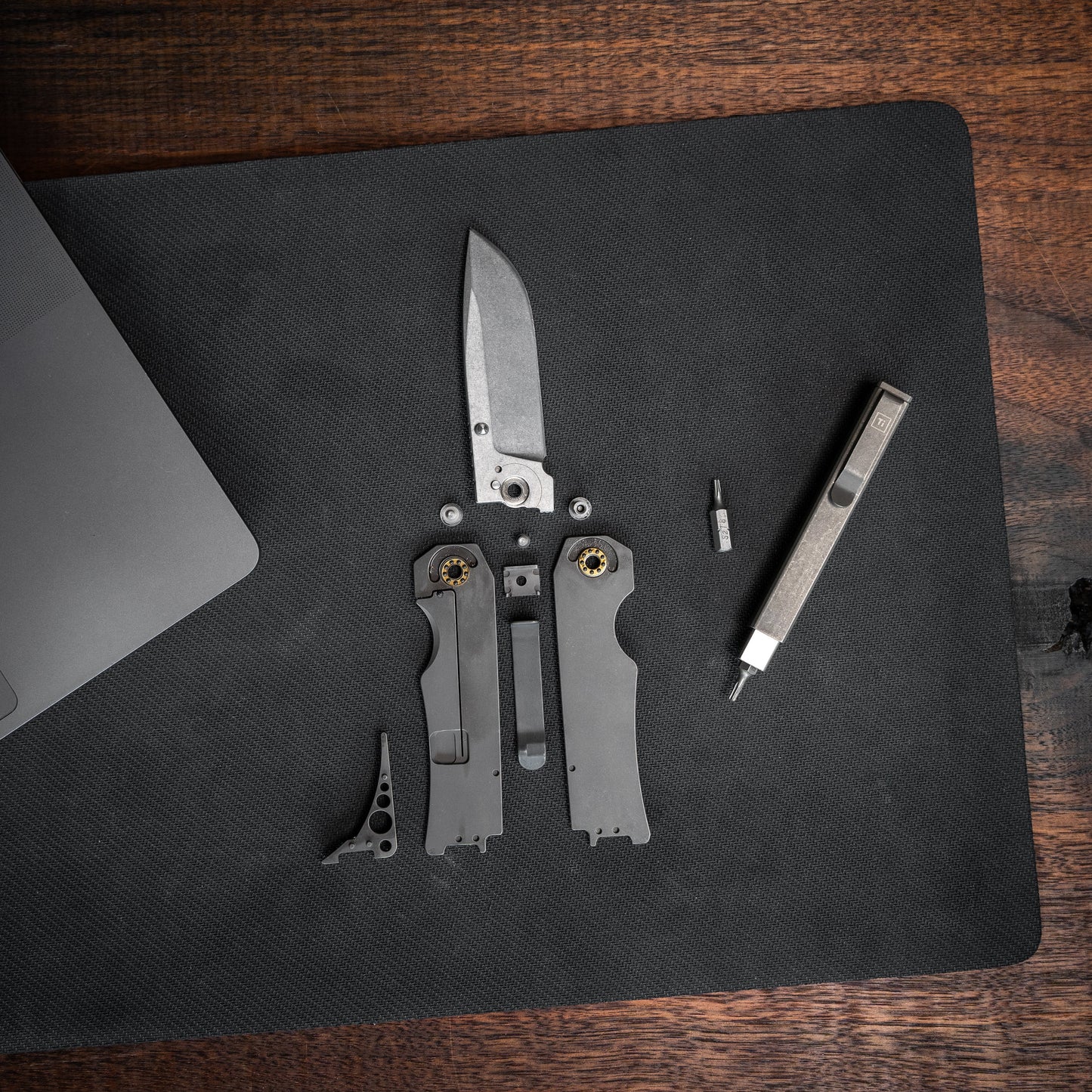 Big i Design Ti Pocket Knife II