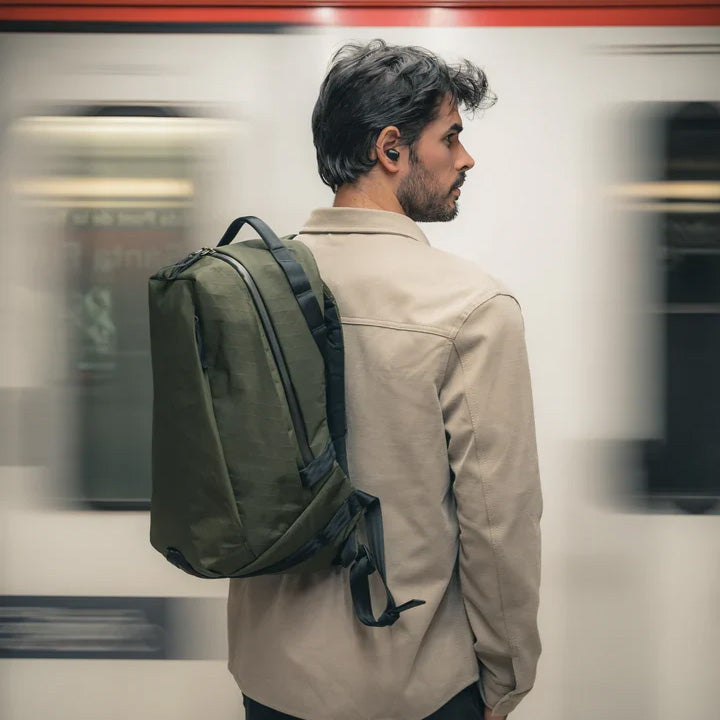 Able Carry Daily Plus 21L, X-Pac Black (VX21)