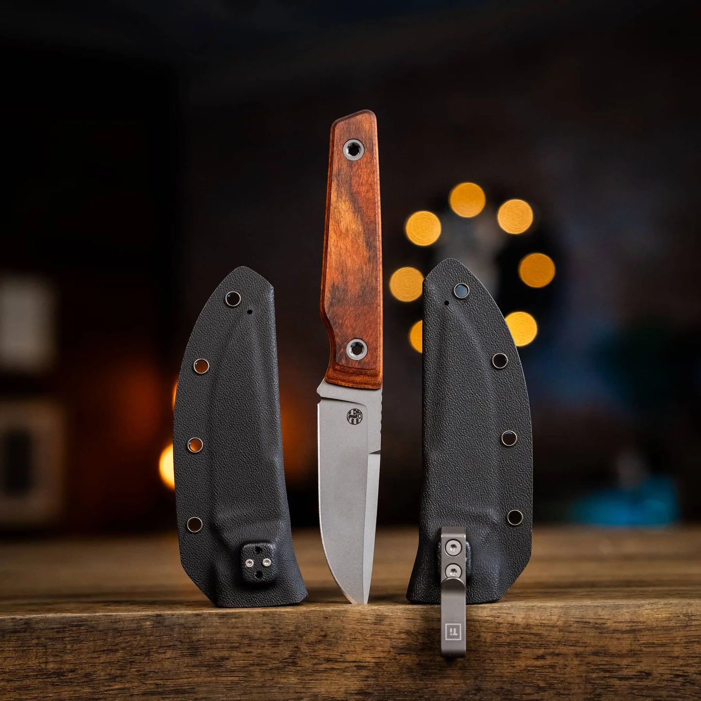 Big i Design USA Signal Fixed Blade, Dymalux Walnut