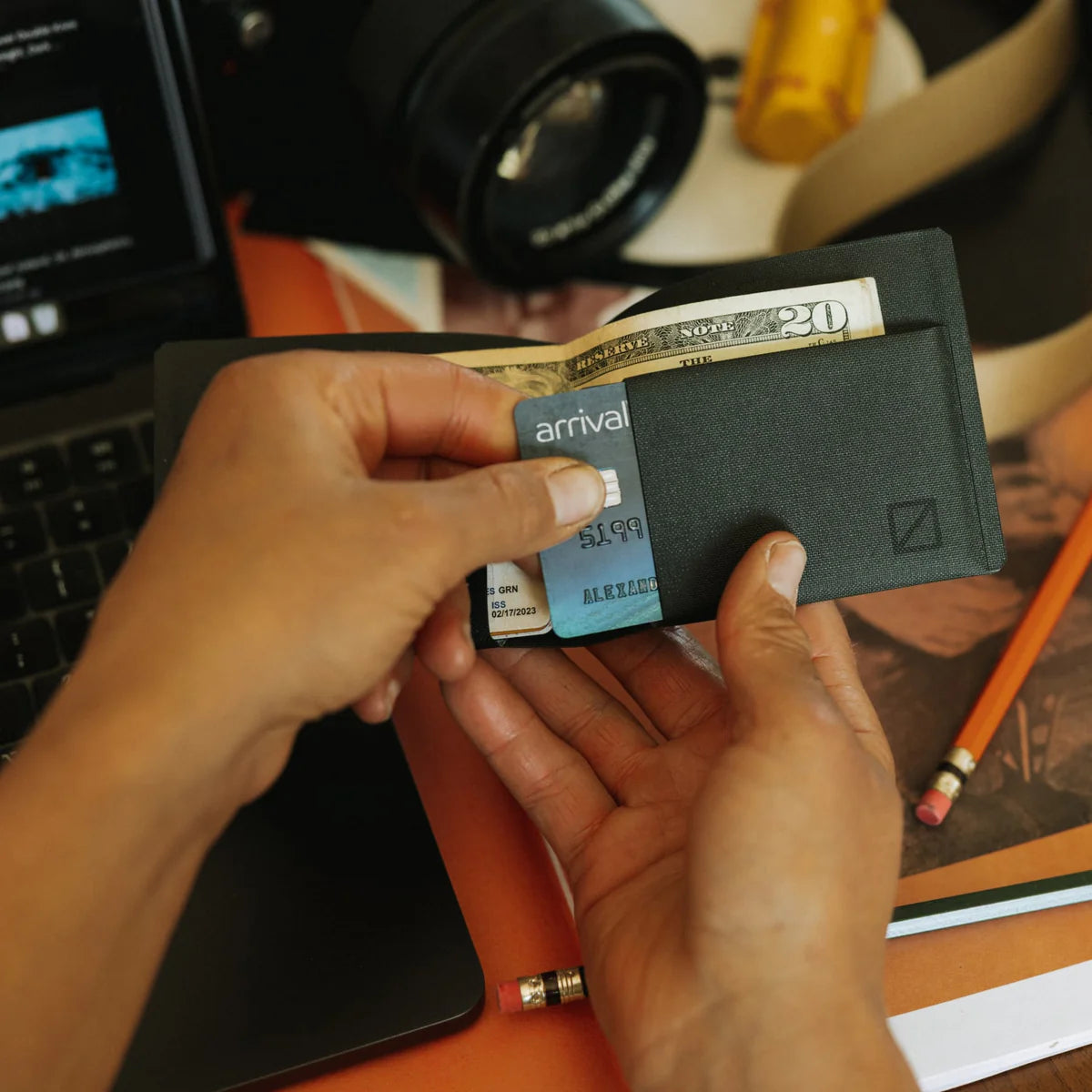 EVERGOODS ELEMENT Bifold Wallet, Solution Dyed Black