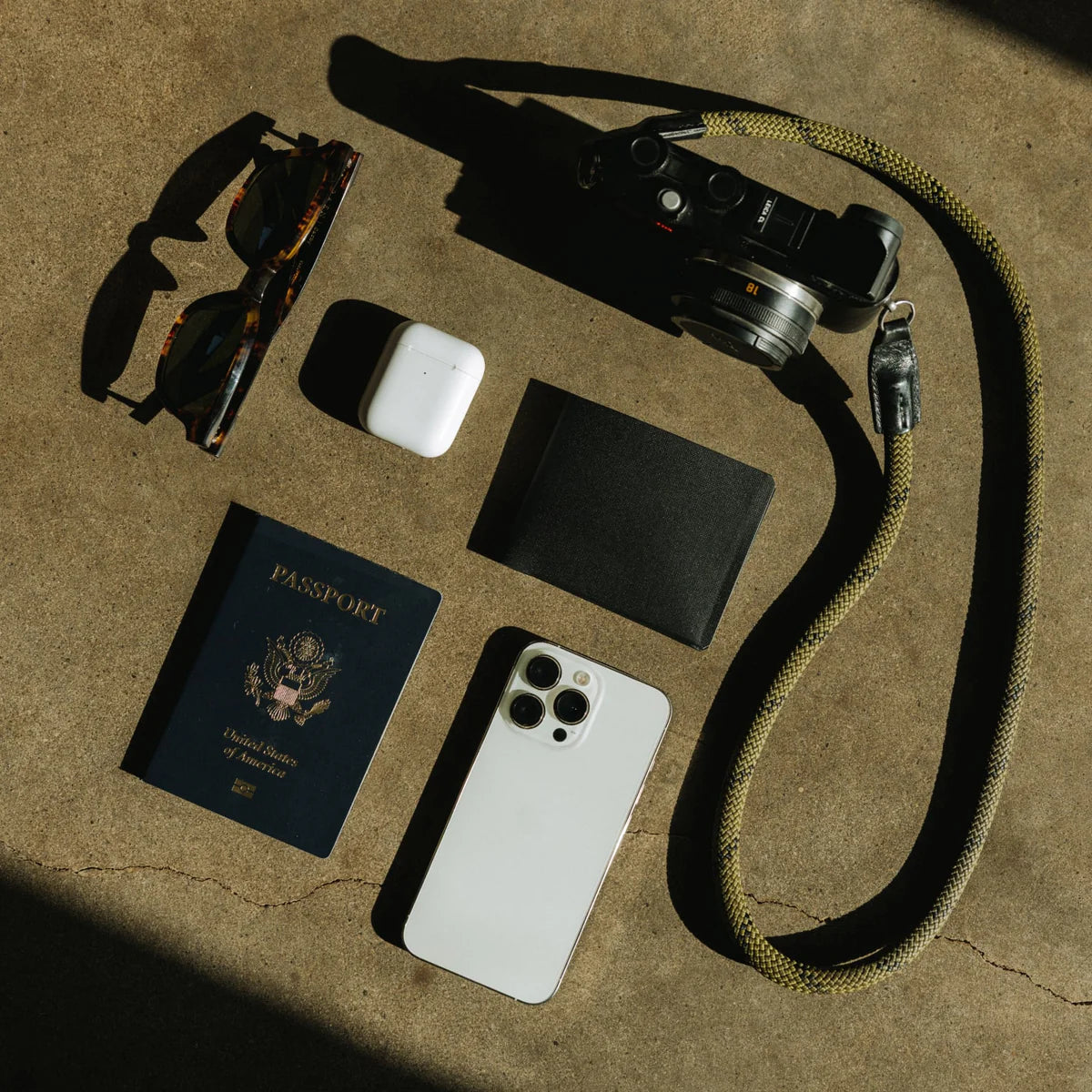 EVERGOODS ELEMENT Bifold Wallet, Solution Dyed Black