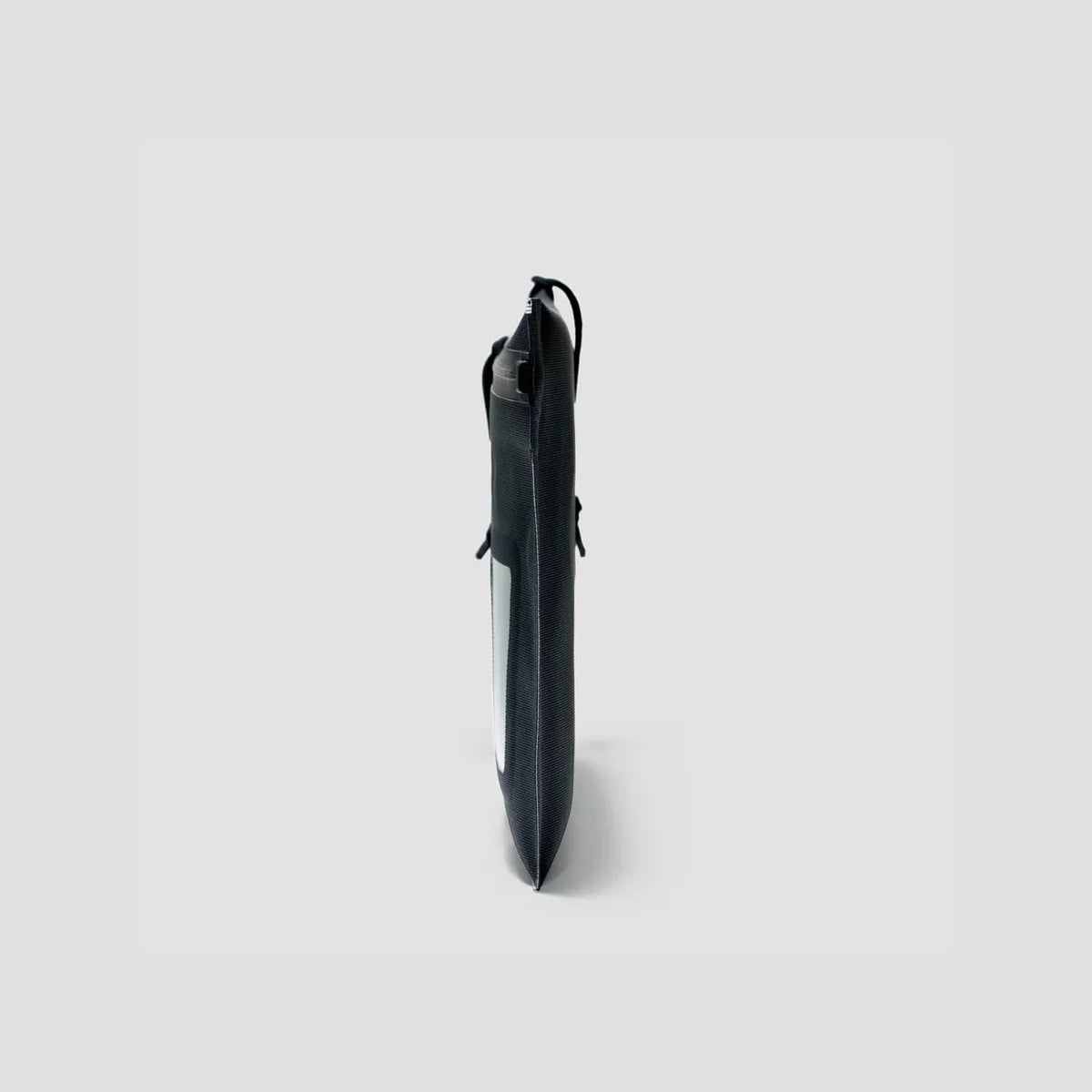 EVERGOODS ELEMENT Flat Pouch Small, Solution Dyed Black