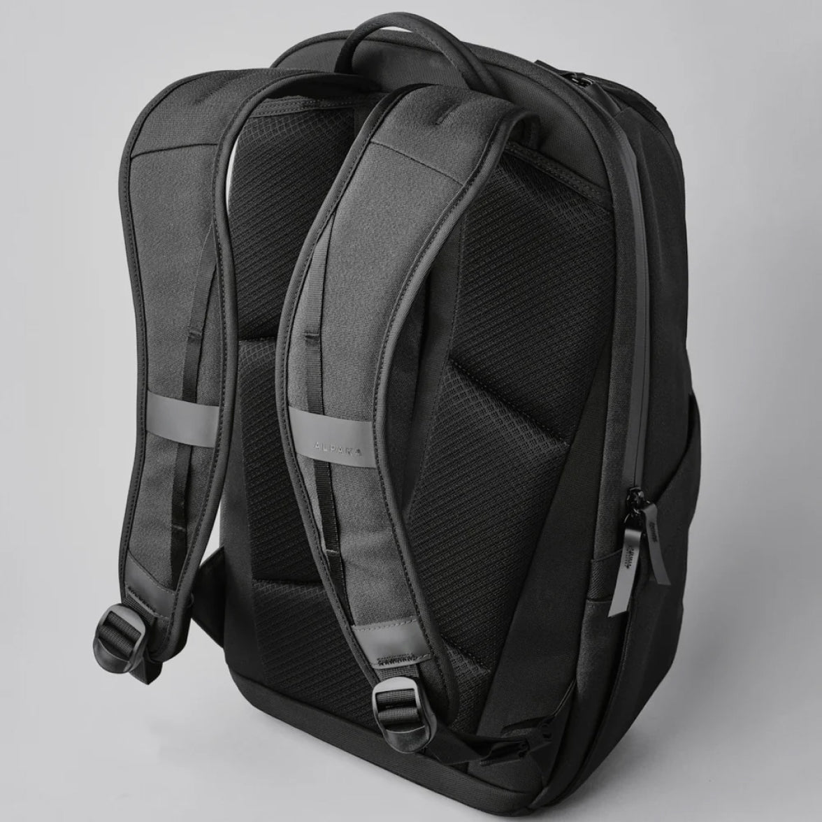 ALPAKA Elements Backpack Pro Axoflux 600D, Black