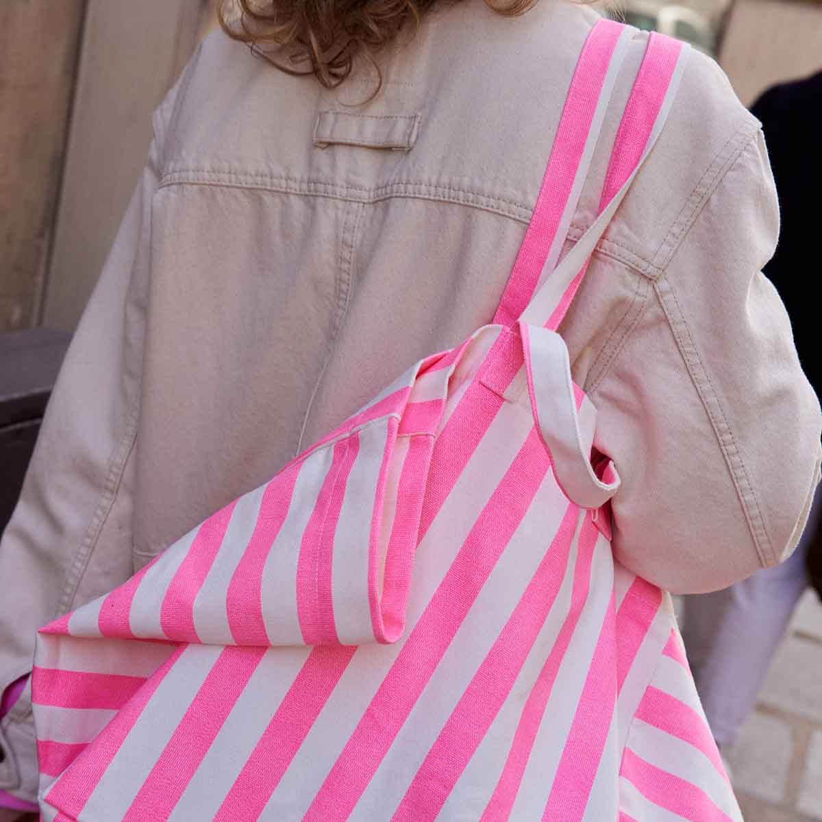 Rose in April Elisa Tote bag Stripes, Neon pink