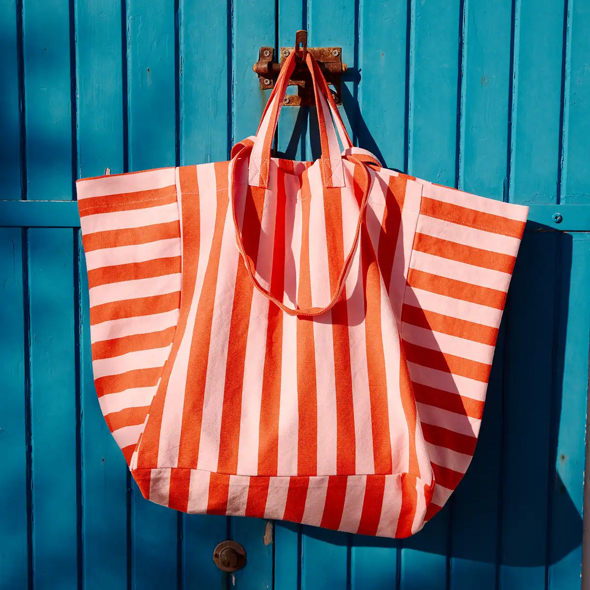 Rose in April Elisa Tote bag Stripes, Candy pink / Red
