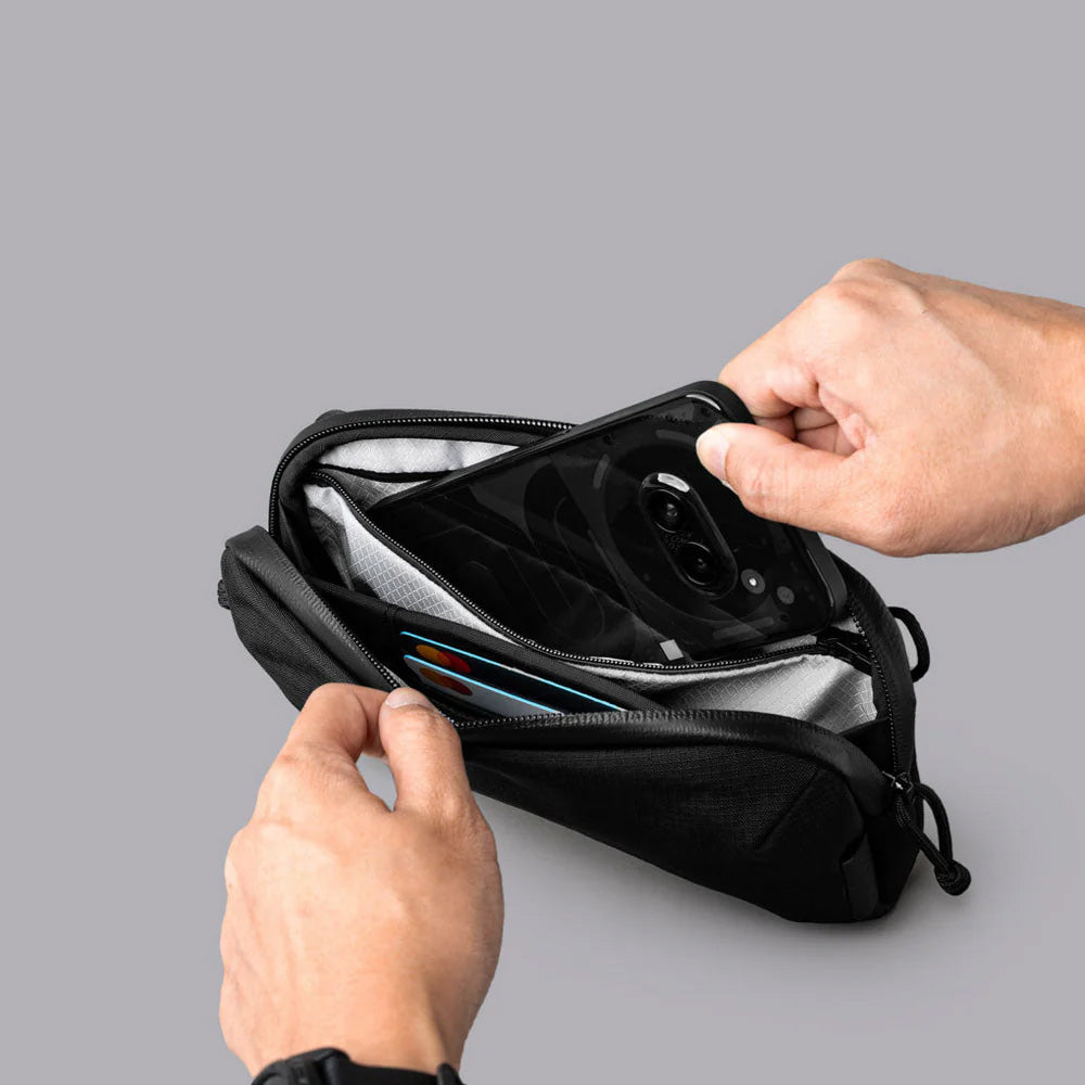 ALPAKA Flight Pouch Pro Axoflux 400D Ripstop Nylon, Black