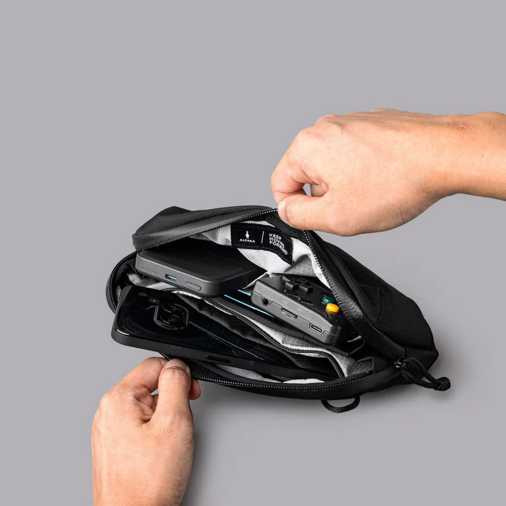 ALPAKA Flight Pouch Pro Axoflux 400D Ripstop Nylon, Black