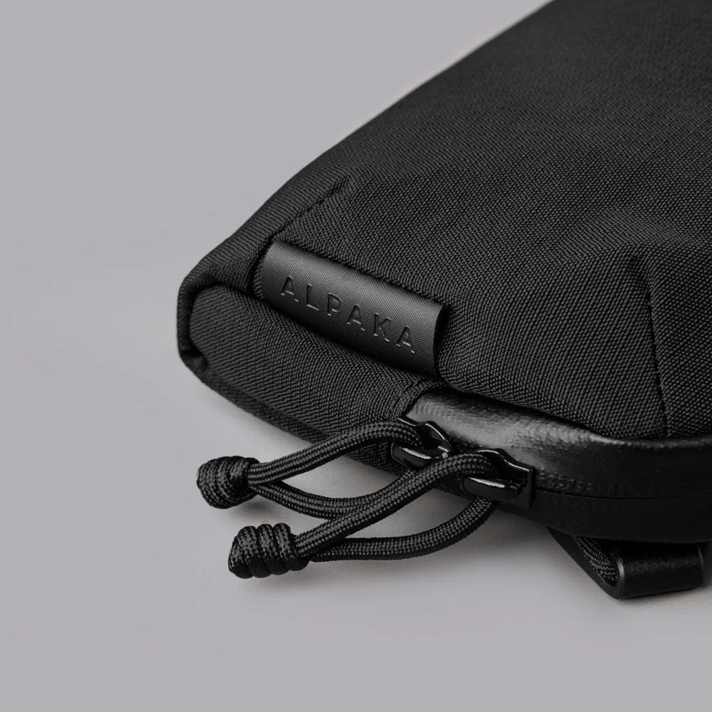 ALPAKA Flight Pouch Pro Axoflux 400D Ripstop Nylon, Black