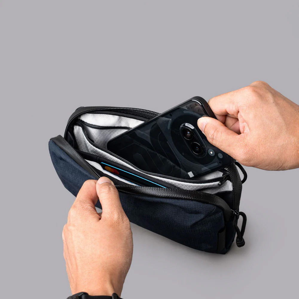 ALPAKA Flight Pouch Pro Axoflux 400D Ripstop Nylon, Moonlight Blue