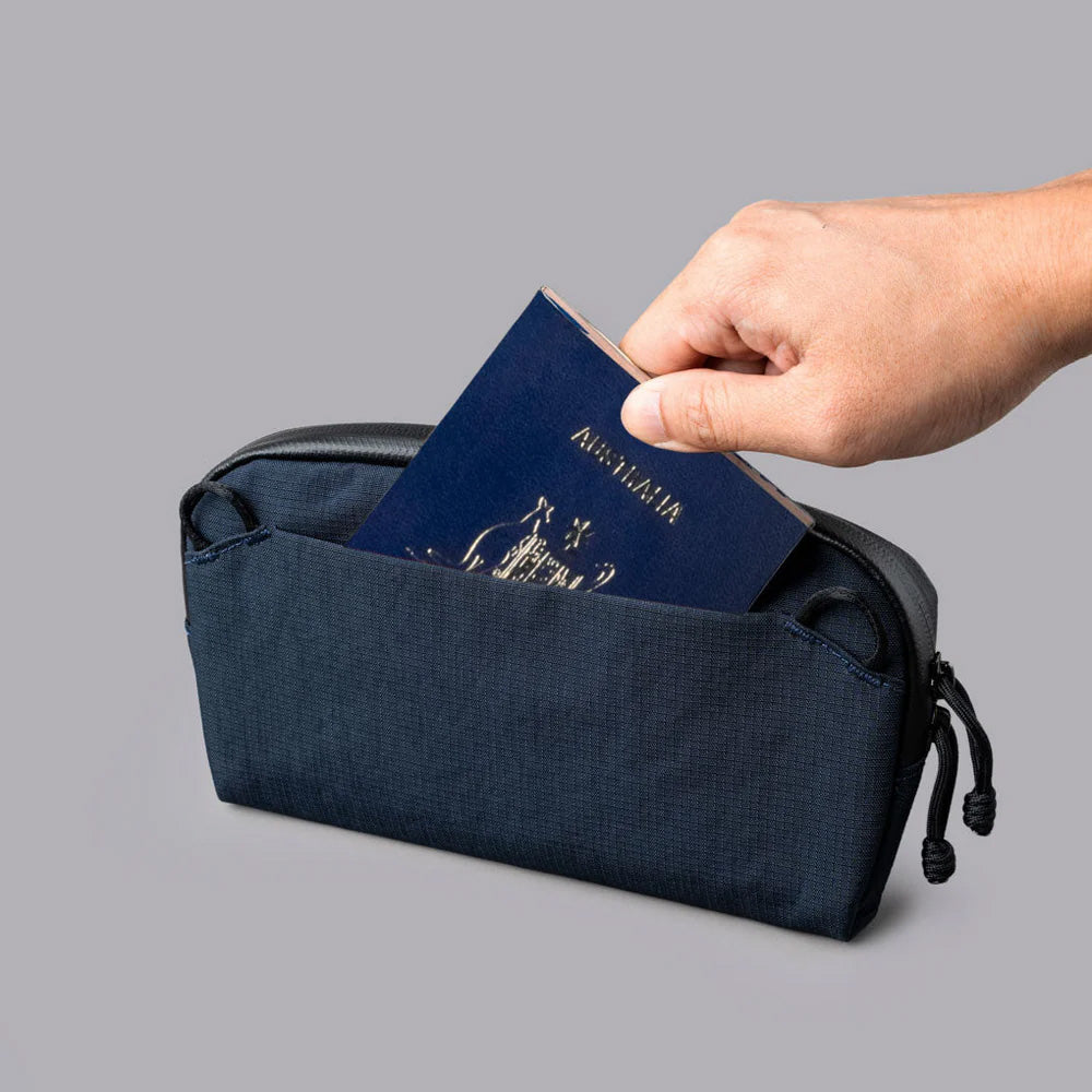 ALPAKA Flight Pouch Pro Axoflux 400D Ripstop Nylon, Moonlight Blue