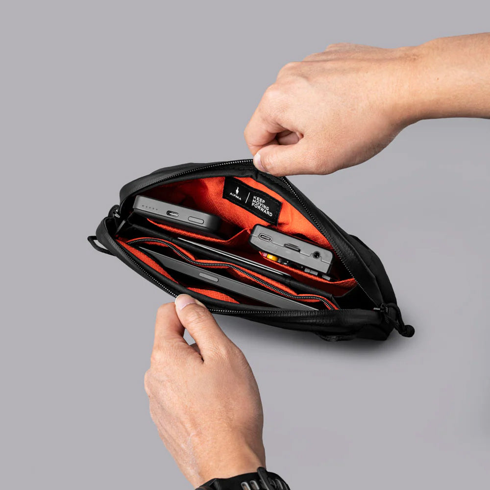 ALPAKA Flight Pouch Pro Ultradyne 100D, Black