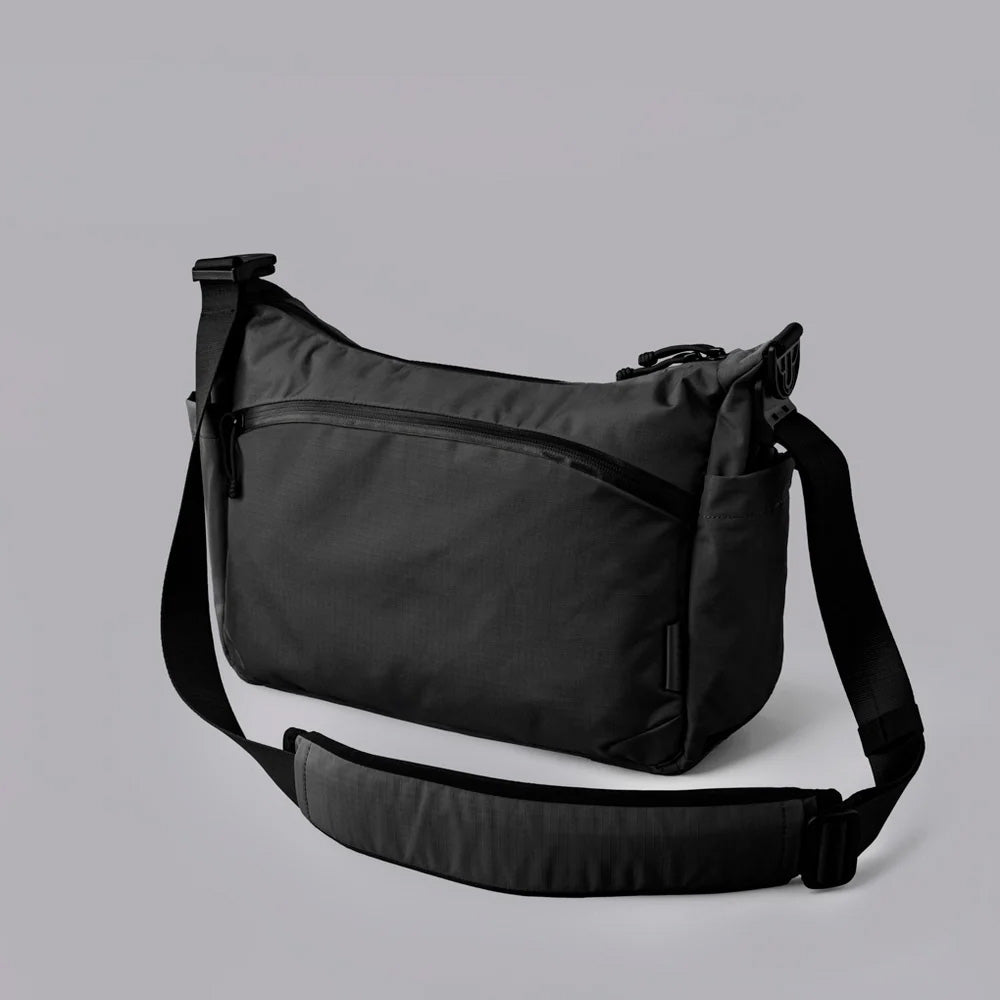 ALPAKA Flight Satchel Axoflux 210D, Black