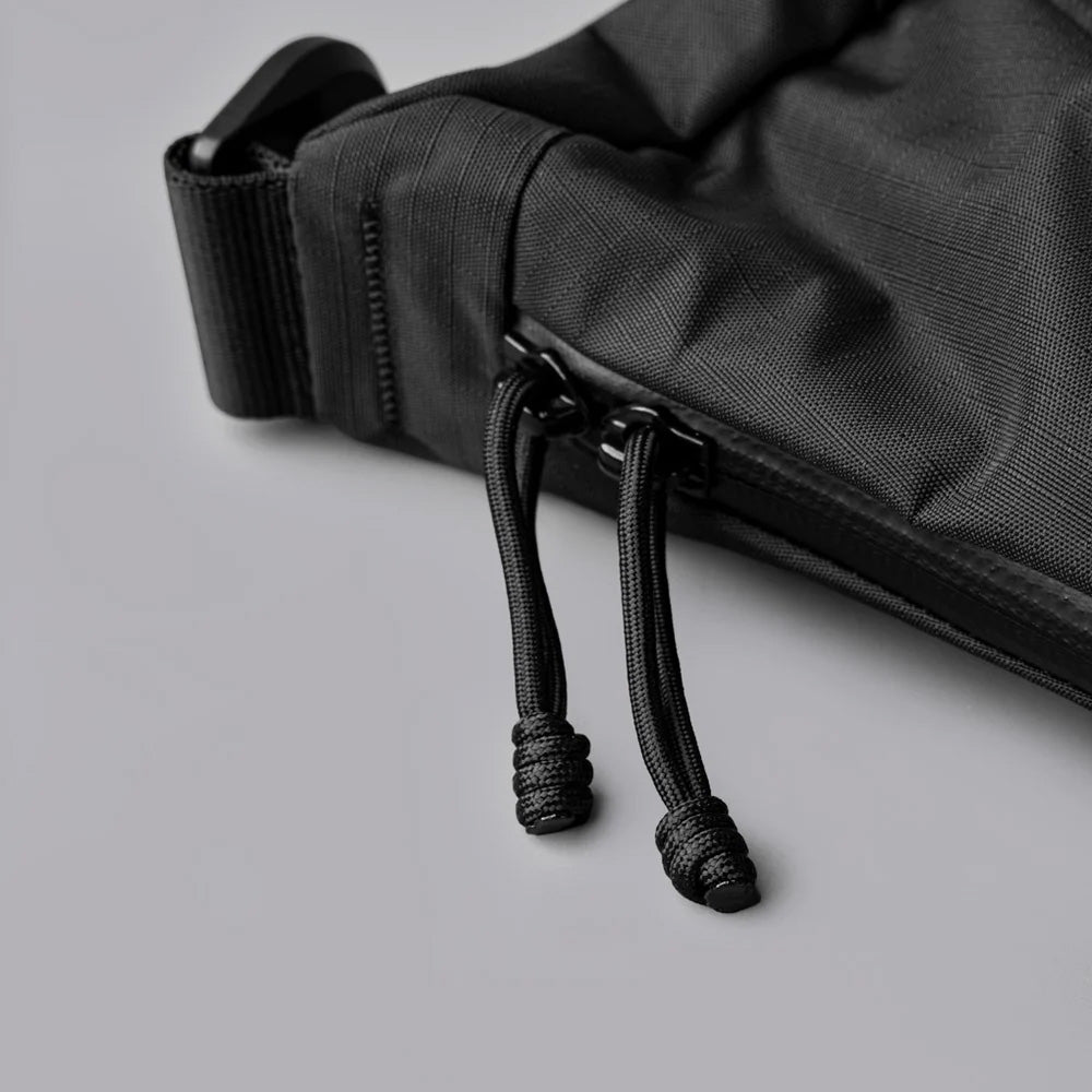 ALPAKA Flight Satchel Axoflux 210D, Black