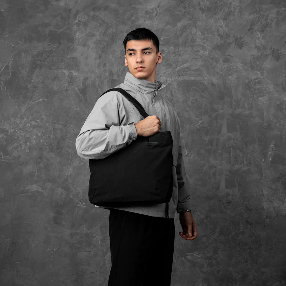 ALPAKA Flight Tote (M) Axoflux 400D Ripstop Nylon, Black