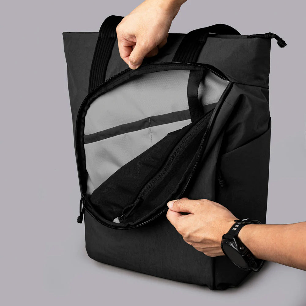 ALPAKA Flow Totepack Axoflux 400D Washed Nylon, Black