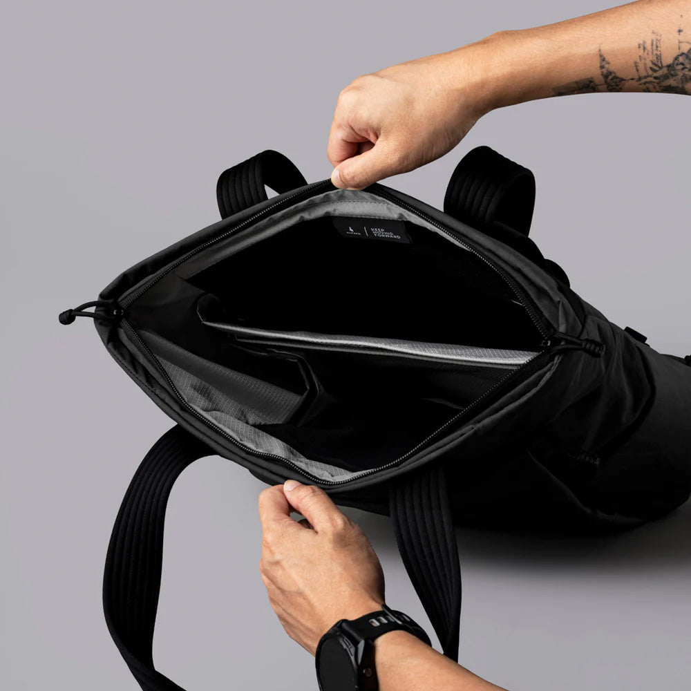 ALPAKA Flow Totepack Axoflux 400D Washed Nylon, Black