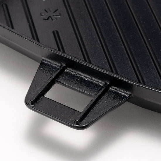 Snow Peak Cast Iron Sandwich Skillet