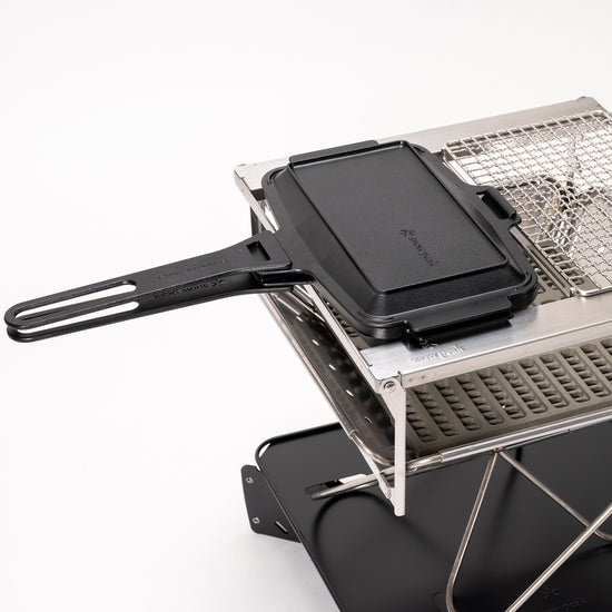 Snow Peak Cast Iron Sandwich Skillet