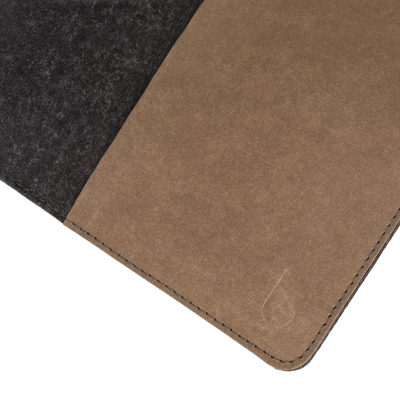 Oakywood Felt MacBook 14" Sleeve, Anthracite