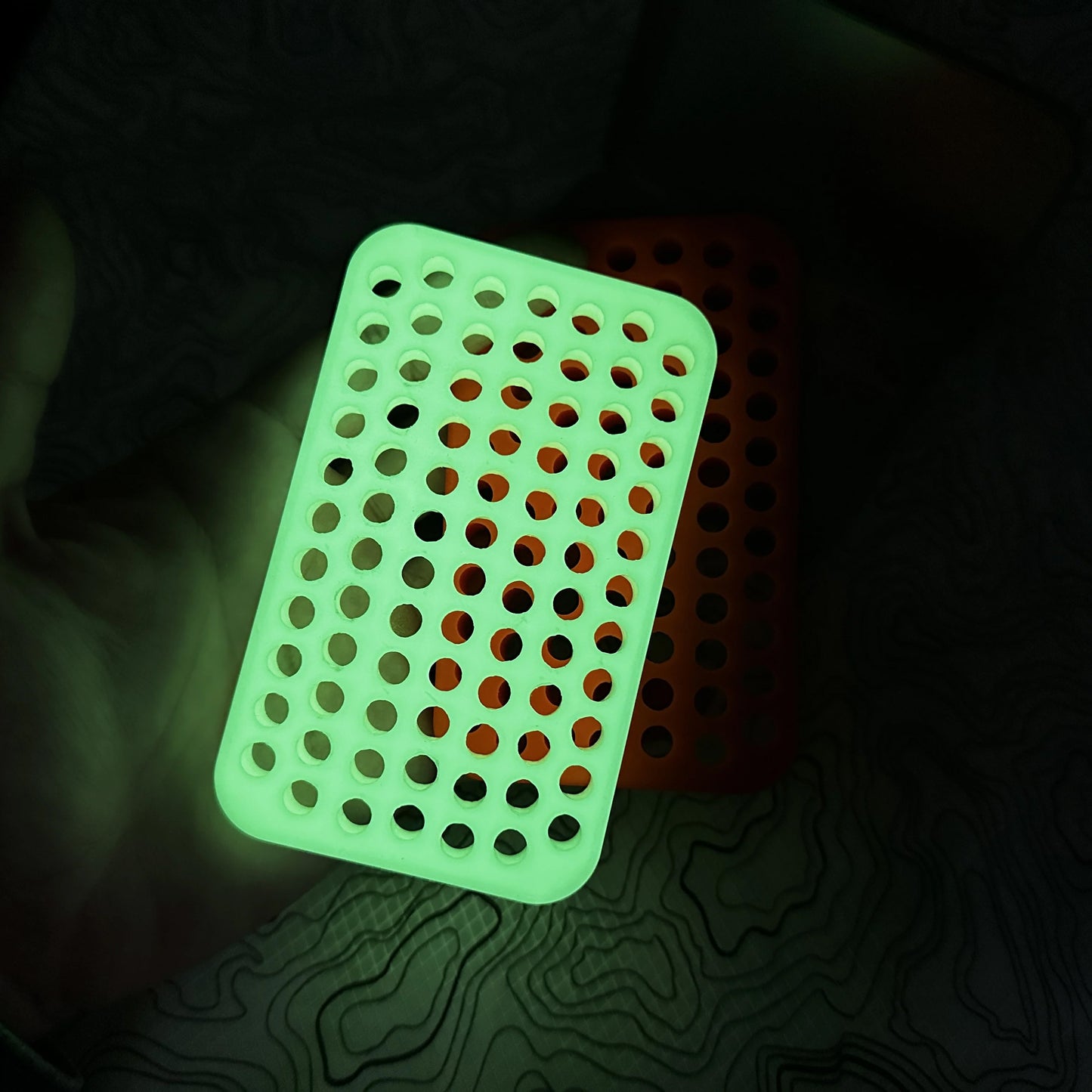 CountyComm Itty Bitty Bit Holder For BIG Tins Gen 2, Glow
