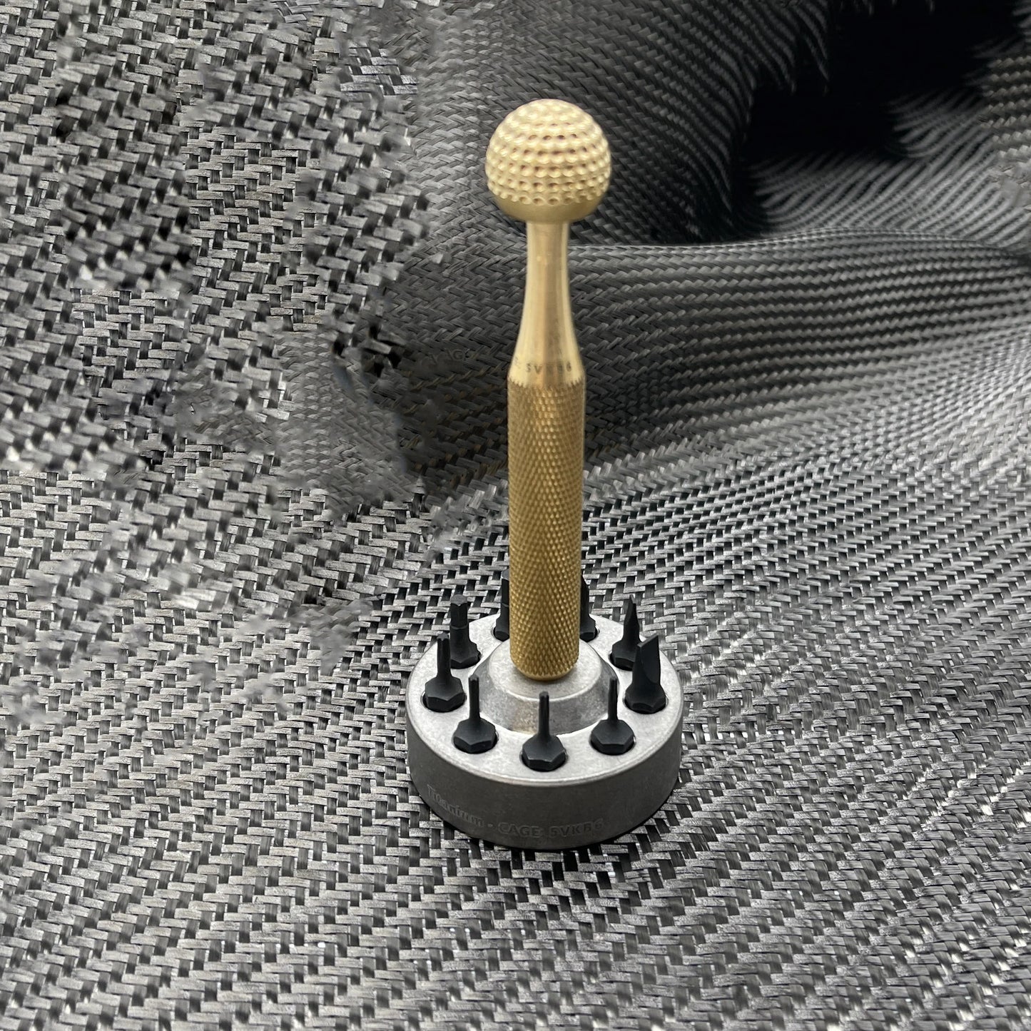 CountyComm Universal Titanium Desk Stand for 1/4" Screwdriver Sets Gen 2