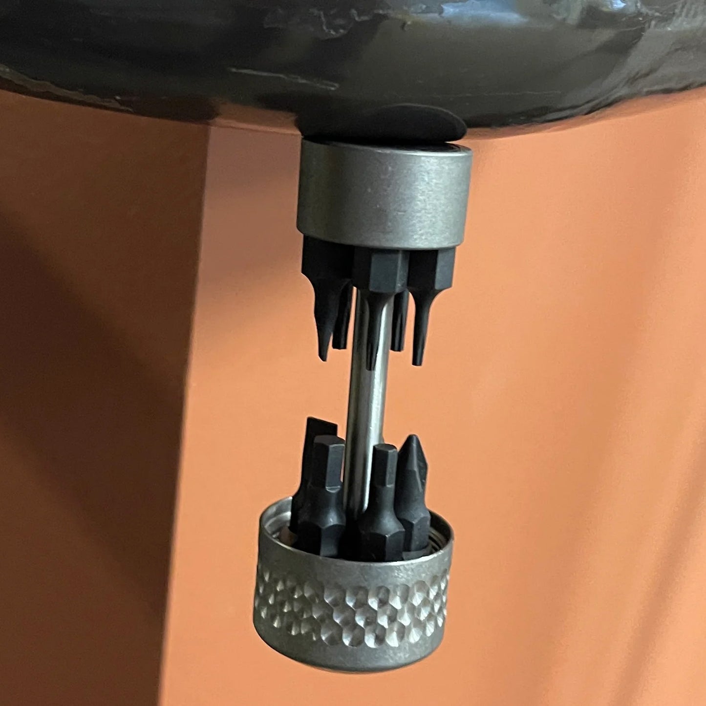 CountyComm Titanium Aviation Multi-Bit Screwdriver - Gen 2