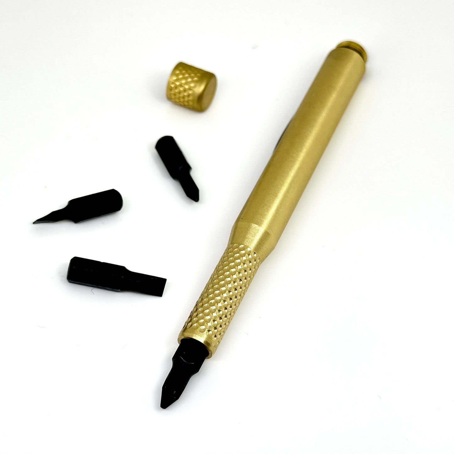 CountyComm 1/4" Pen Driver Brass by Maratac® Gen 2