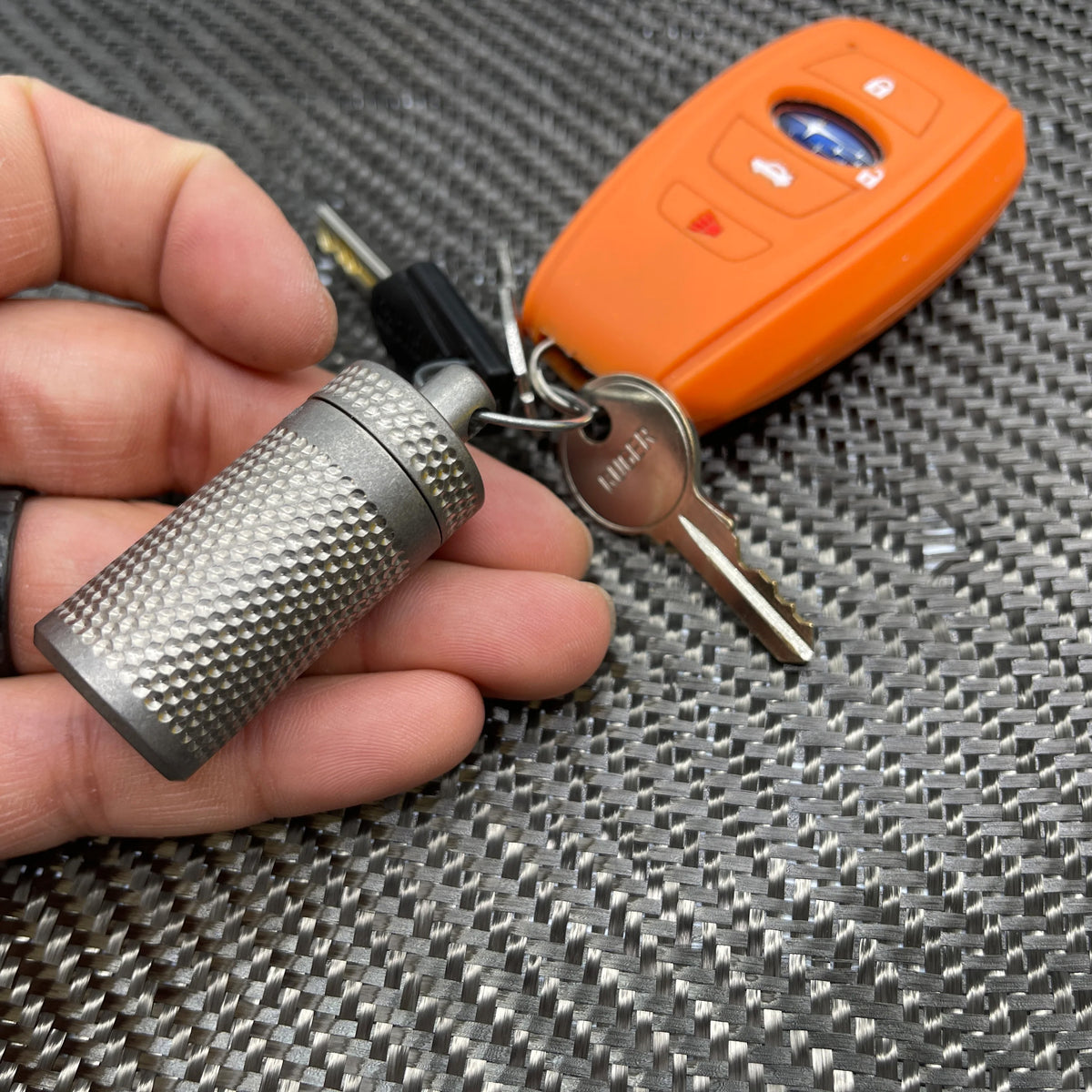 CountyComm XL Piccolo Titanium Nitro Vault V2